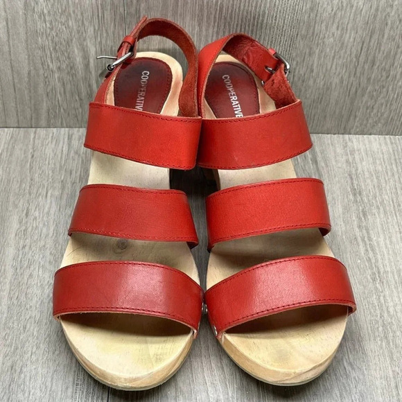 UO Cooperative Sandals Women 7 Gladiator Slingback Wooden Block Heel Leather Red - Picture 5 of 13